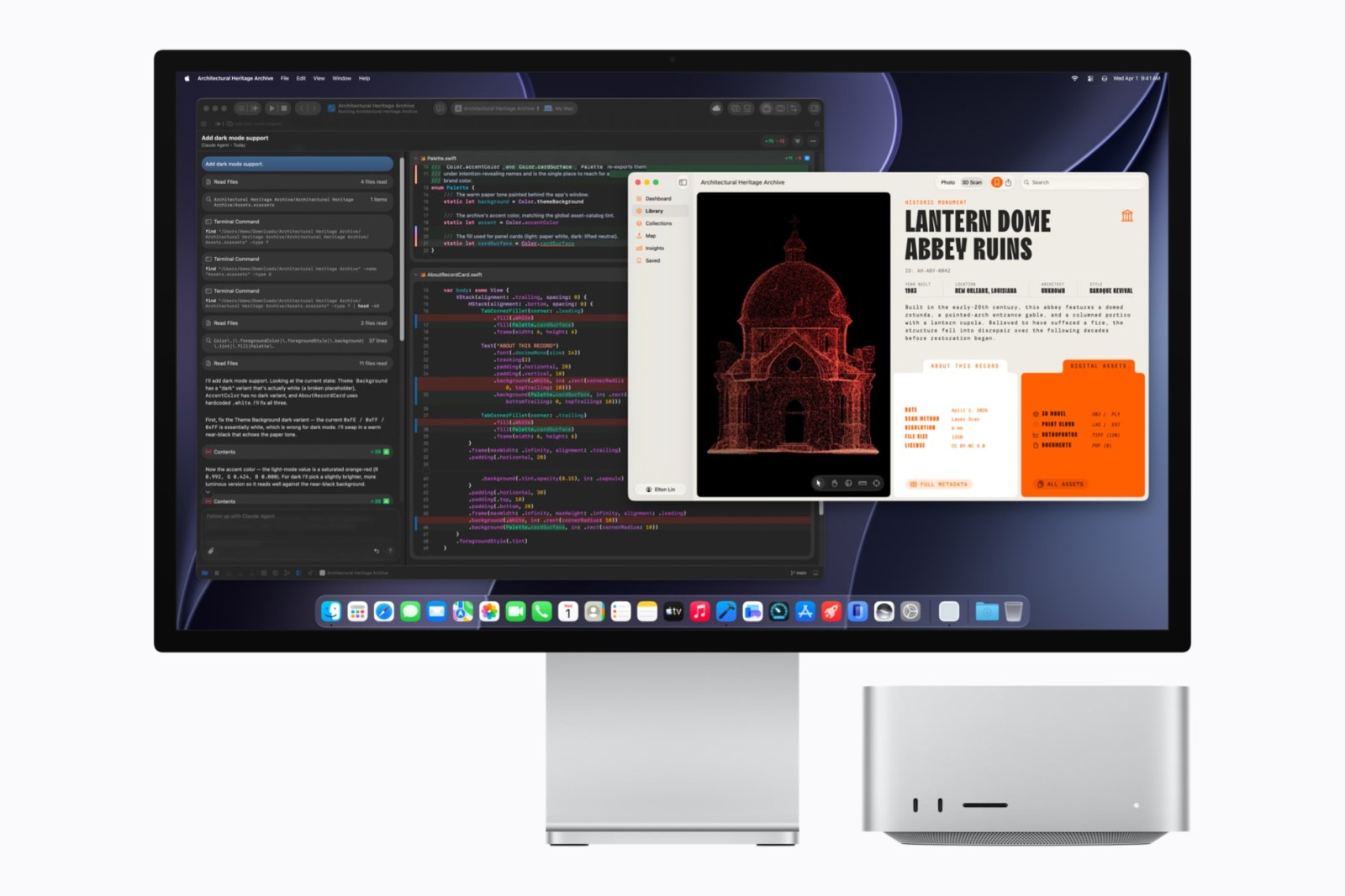 Mac Studio junto a un monitor Studio Display que muestra código en Xcode